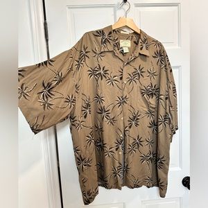 Men’s 100% rayon Surf Tropical Vacation Hawaiin shirt. 3xl